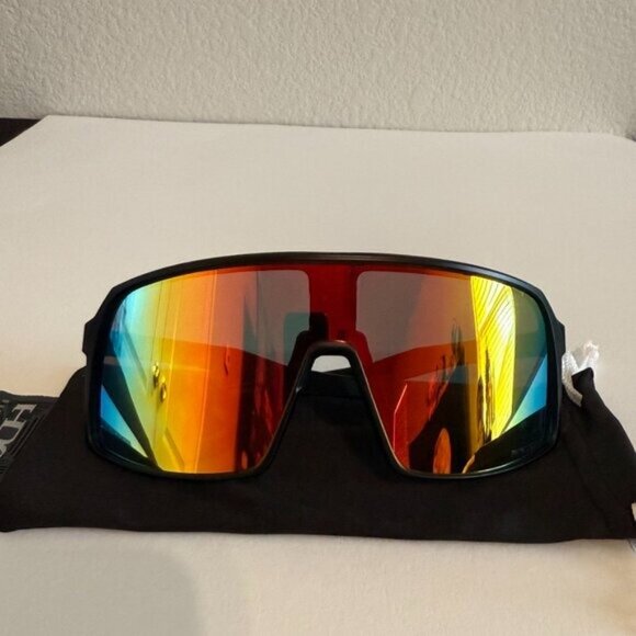 OO9406 Oakley SUTRO Matte Black Frame - Picture 3 of 7